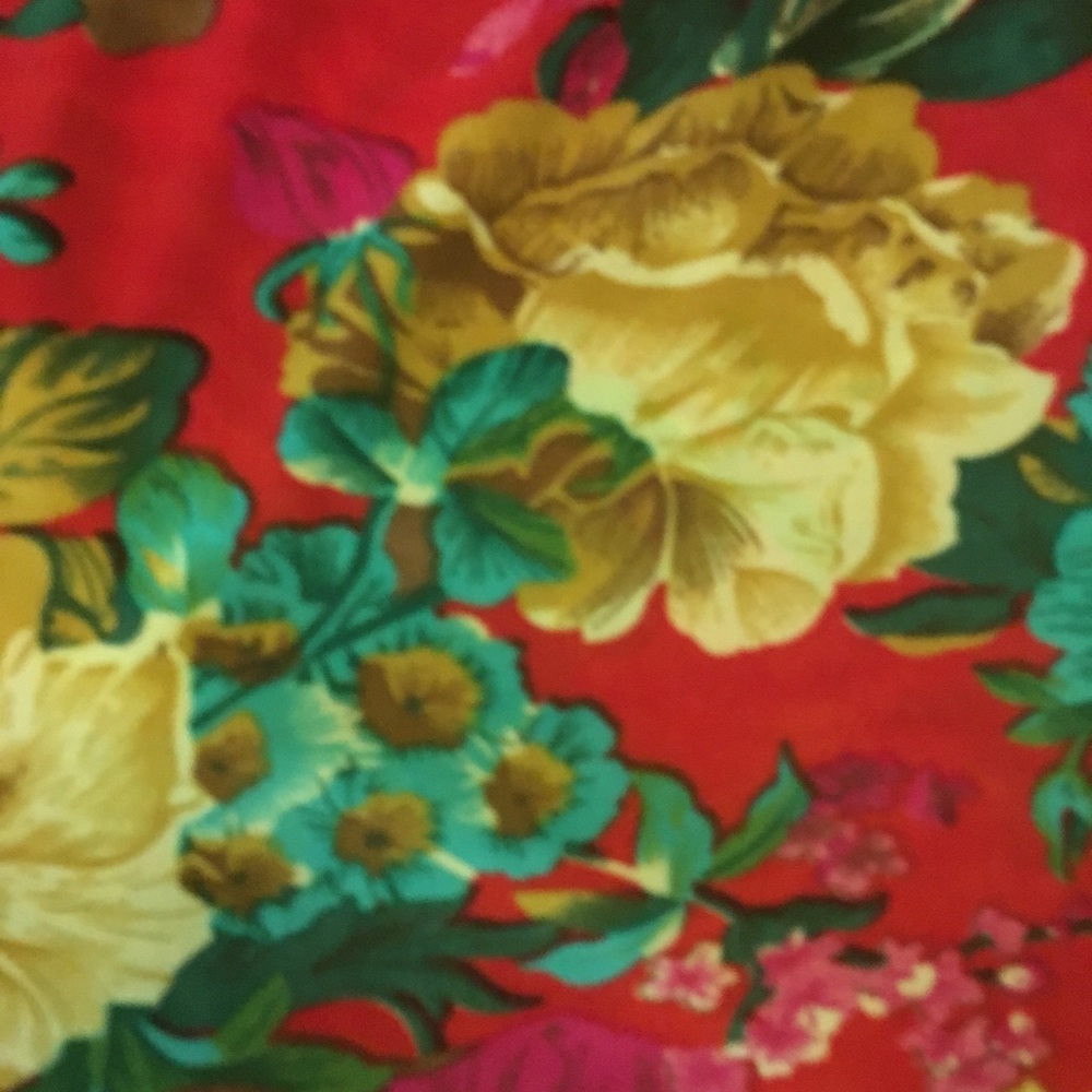NWOT Red Floral Tube Skirt - Picture 2 of 2